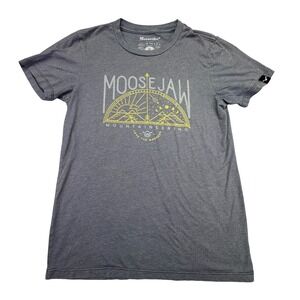 Moose Jaw Shirt Men's Medium Mountaineering T-Shirt Short Sleeve Hiking Outdoors